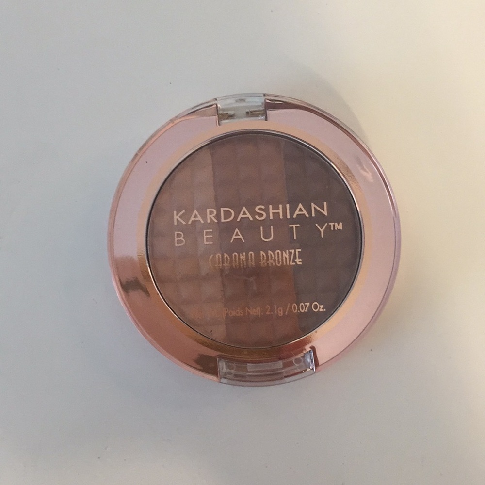 Kardashian Beauty Cabana Bronze